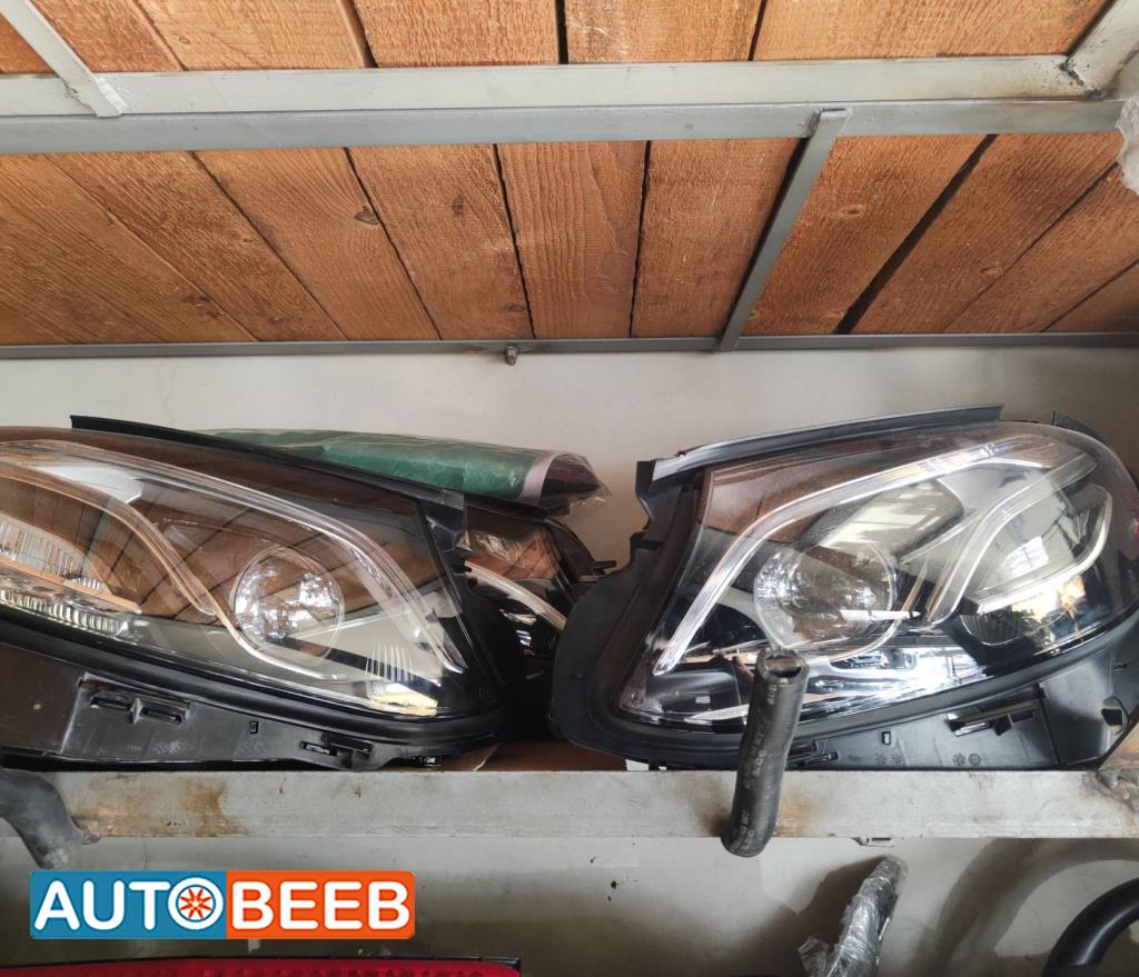 Lights Front light Mercedes Benz E200