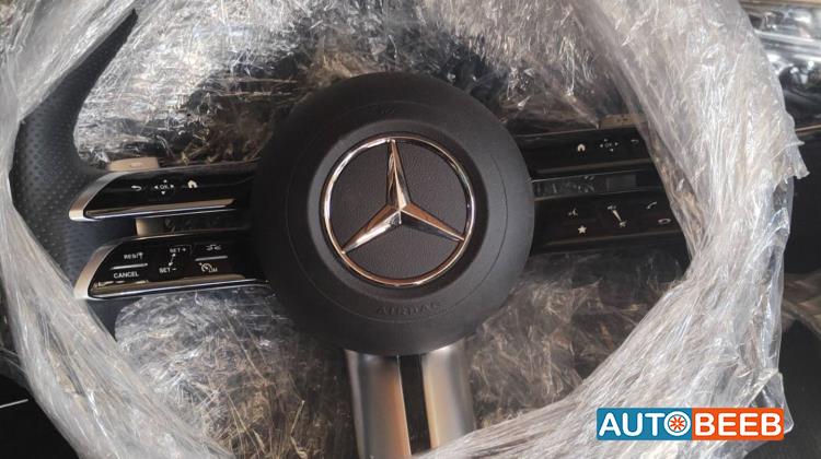Cabin  Steering Wheel Mercedes Benz E200