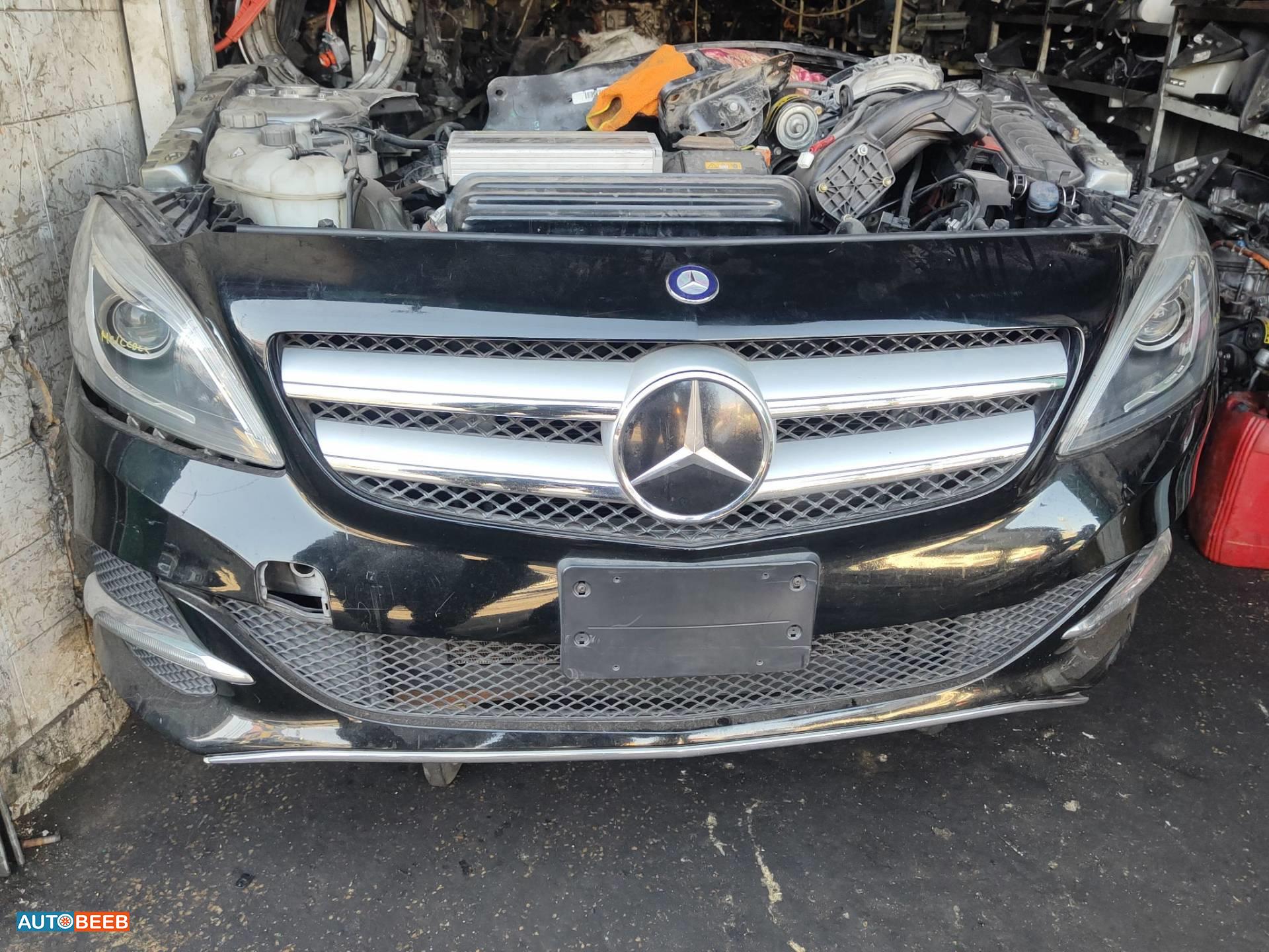 Body  Front clip Mercedes Benz B250