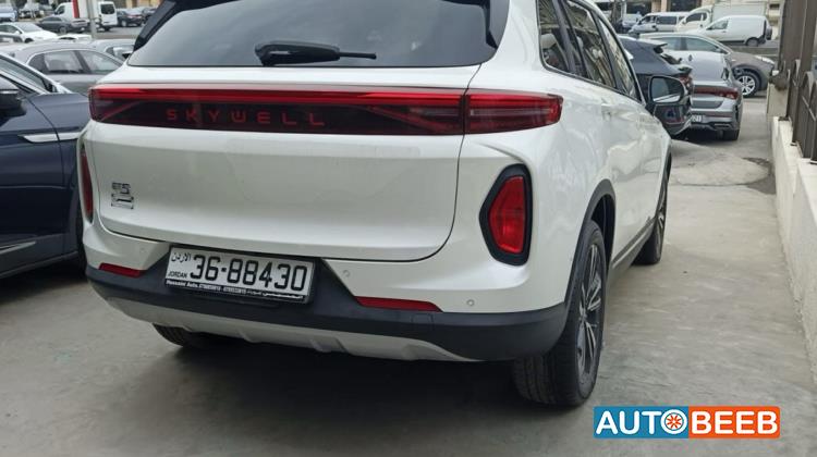 سكاي ويل ET5 2023