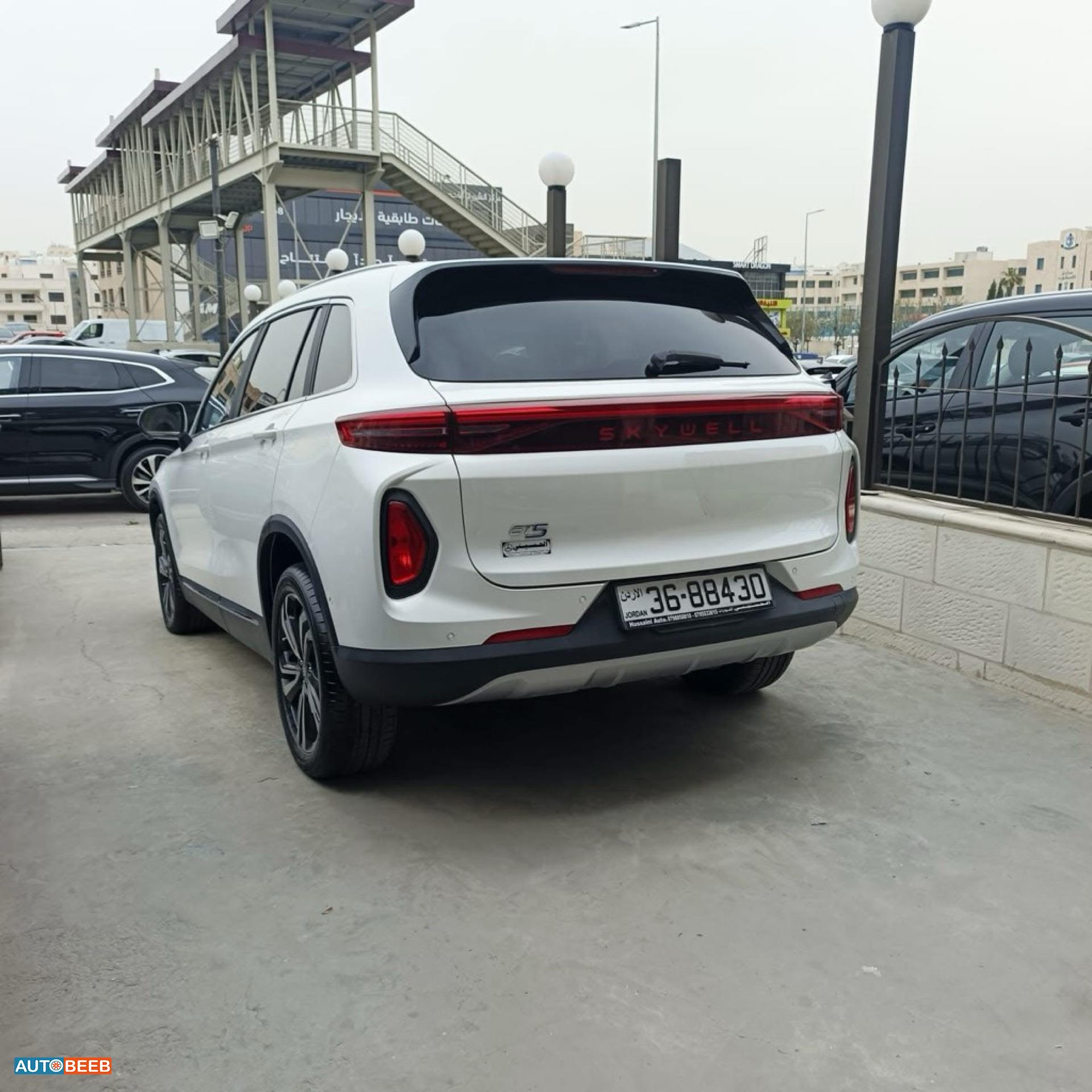 سكاي ويل ET5 2023