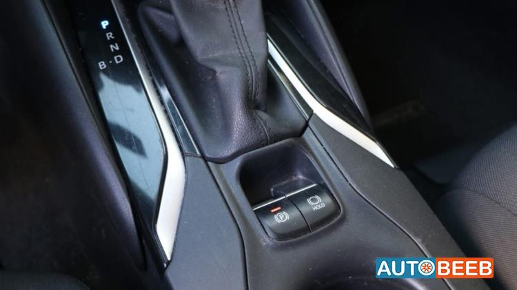 تويوتا كورولا 2021