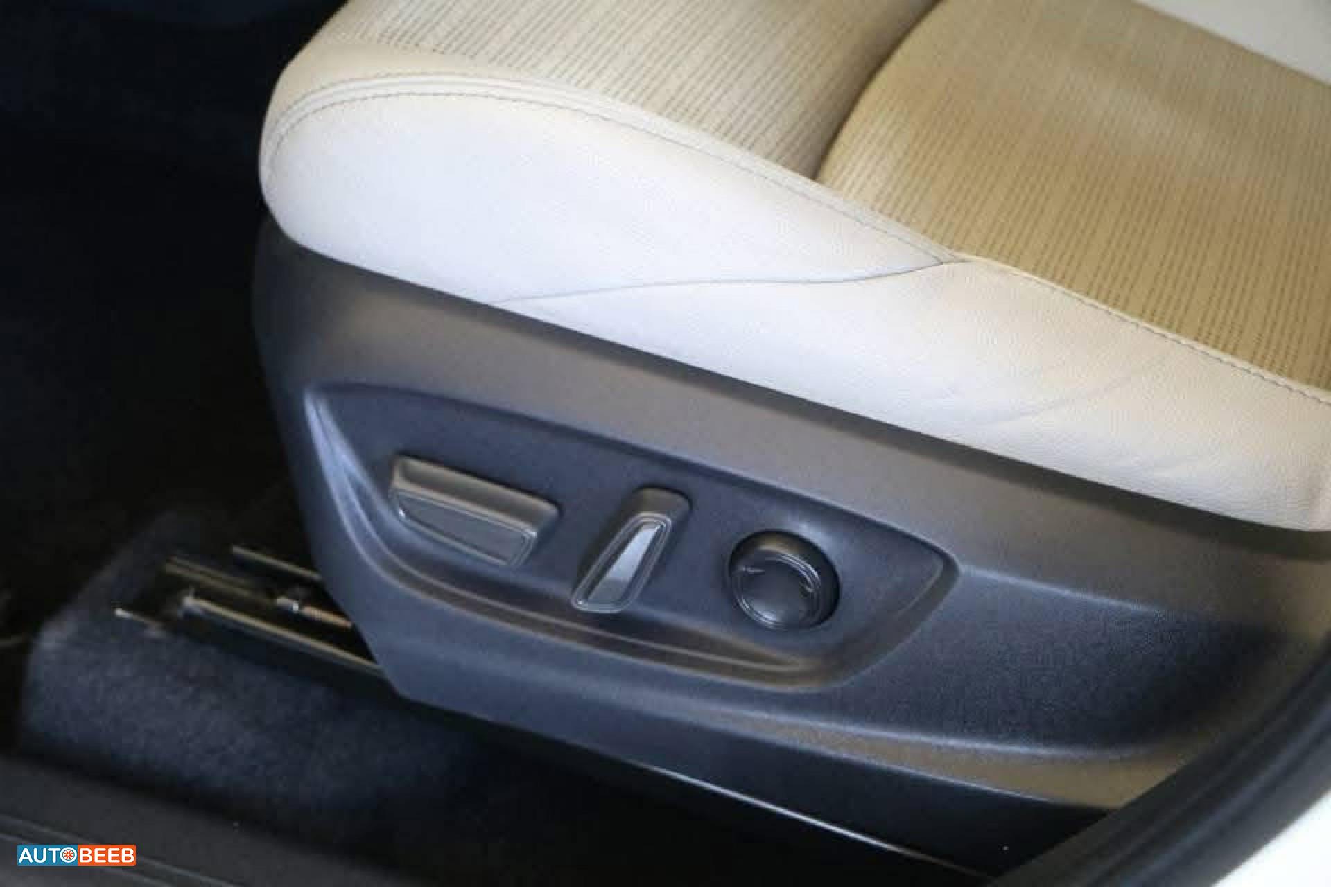 تويوتا bZ4X 2022