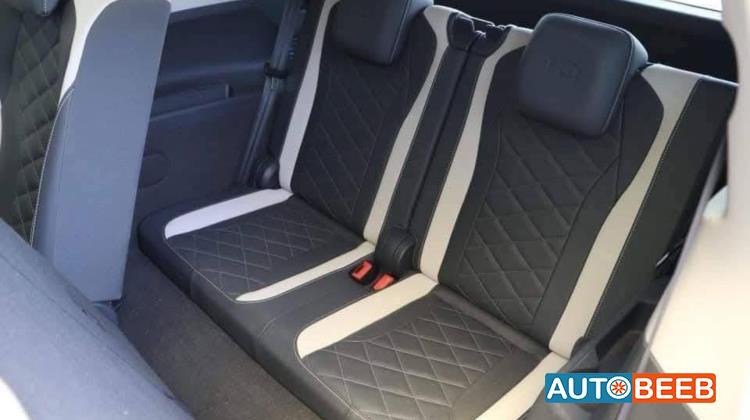 Volkswagen ID.6 2021