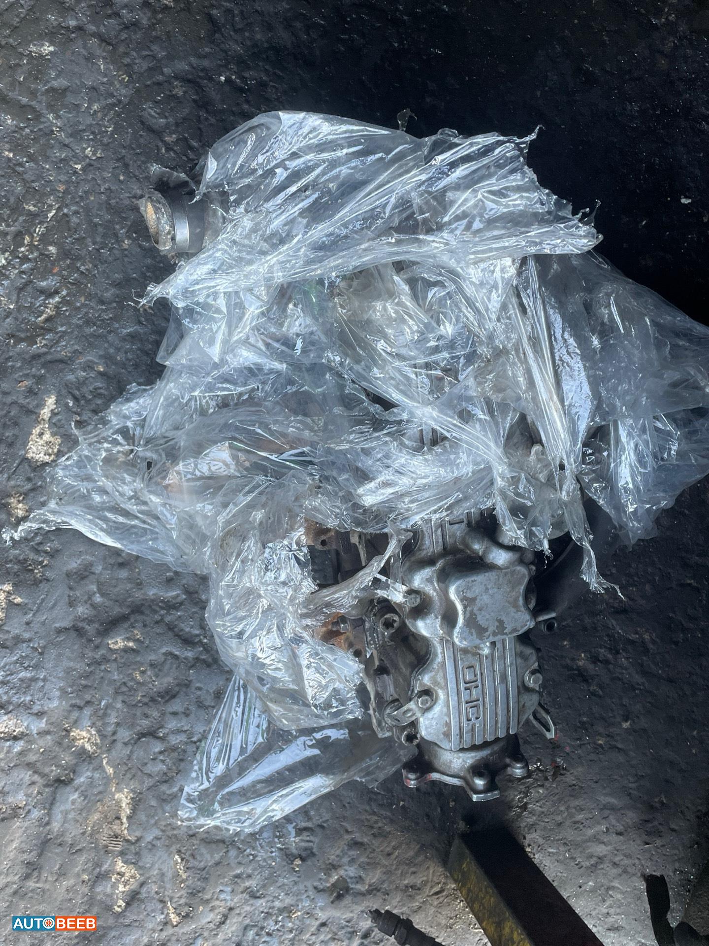 Engine Cylinder Head Opel Vectra