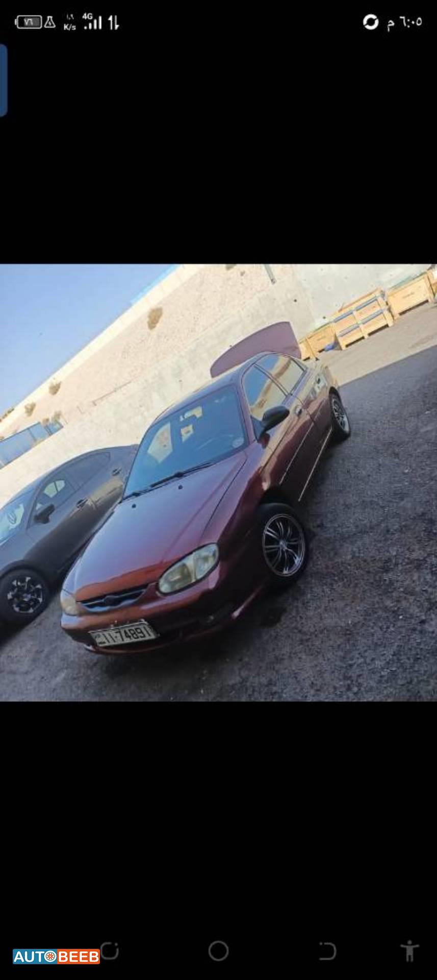 KIA Sephia 2000