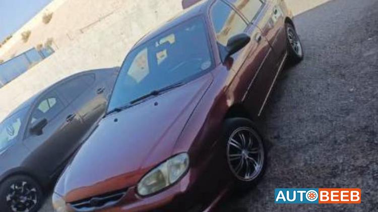 KIA Sephia 2000