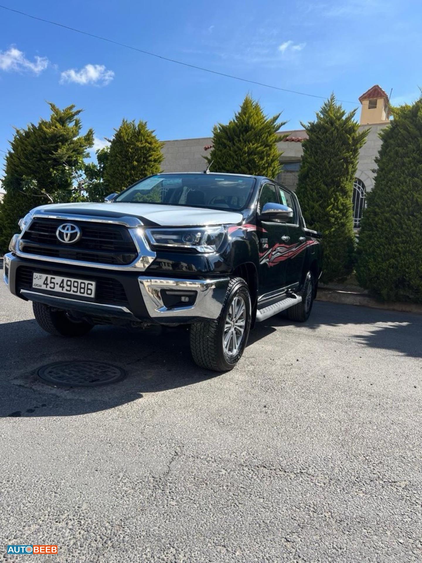 Toyota Hilux 2024