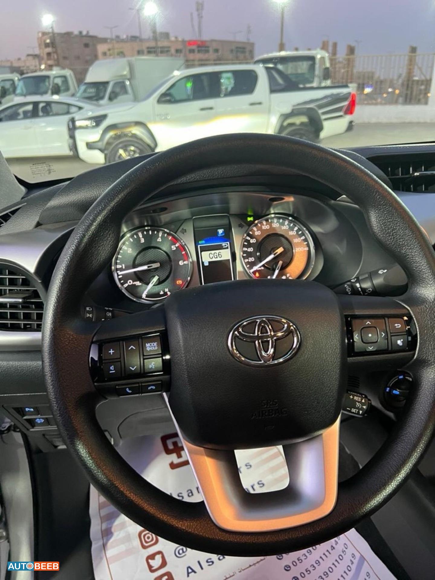 Toyota Hilux 2024