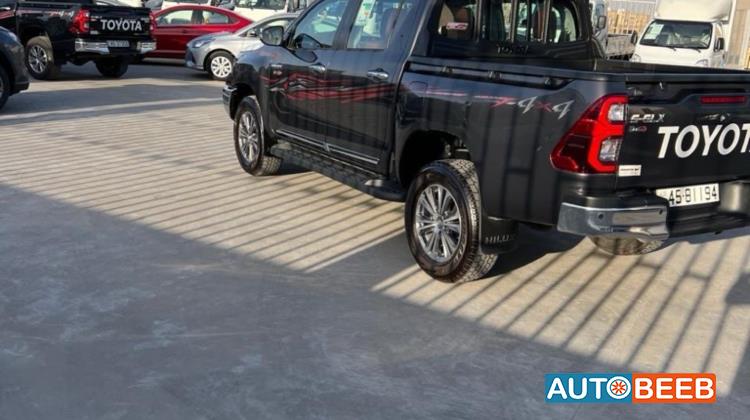 Toyota Hilux 2024
