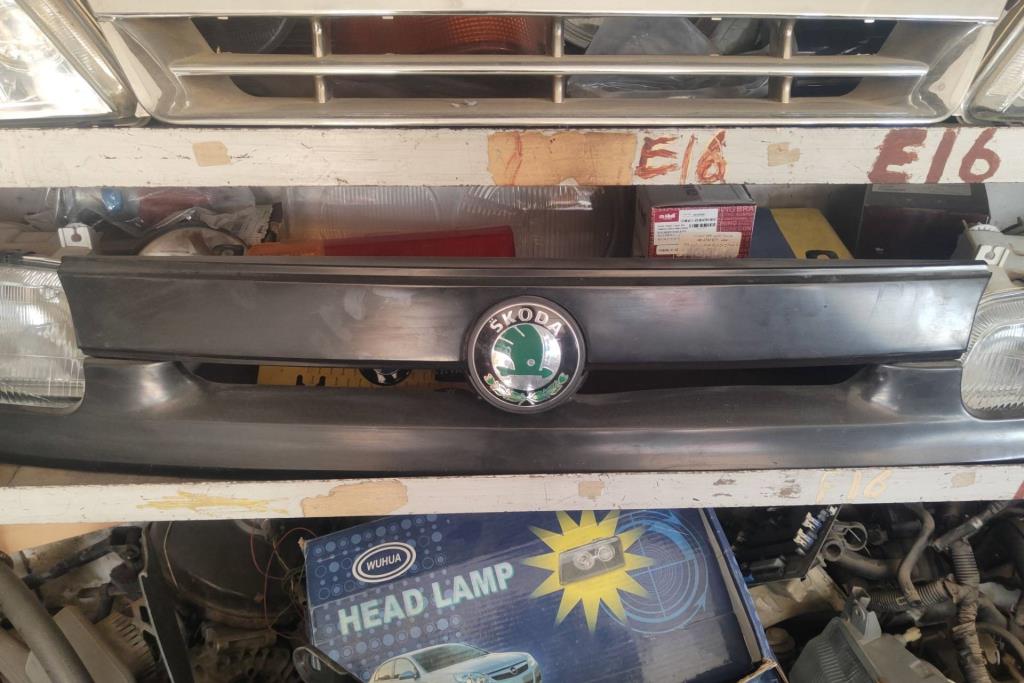 Body  Grilles Skoda Felicia