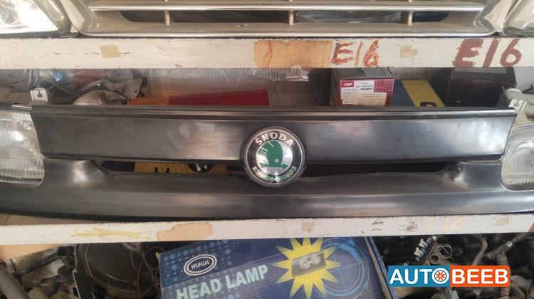 Body  Grilles Skoda Felicia