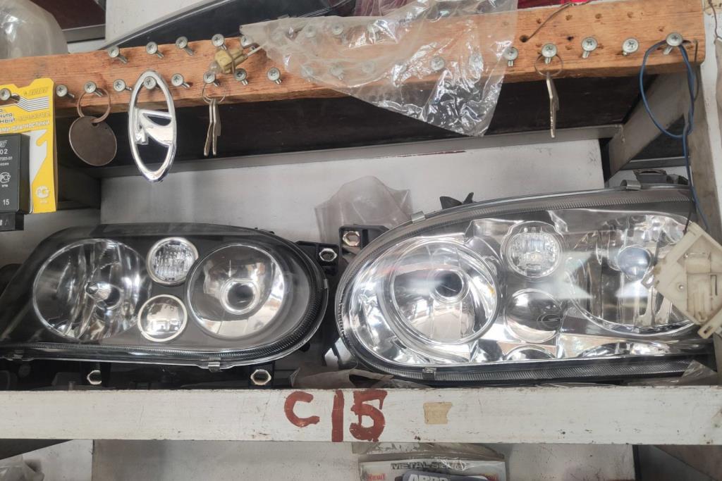 Lights Front light Volkswagen Golf