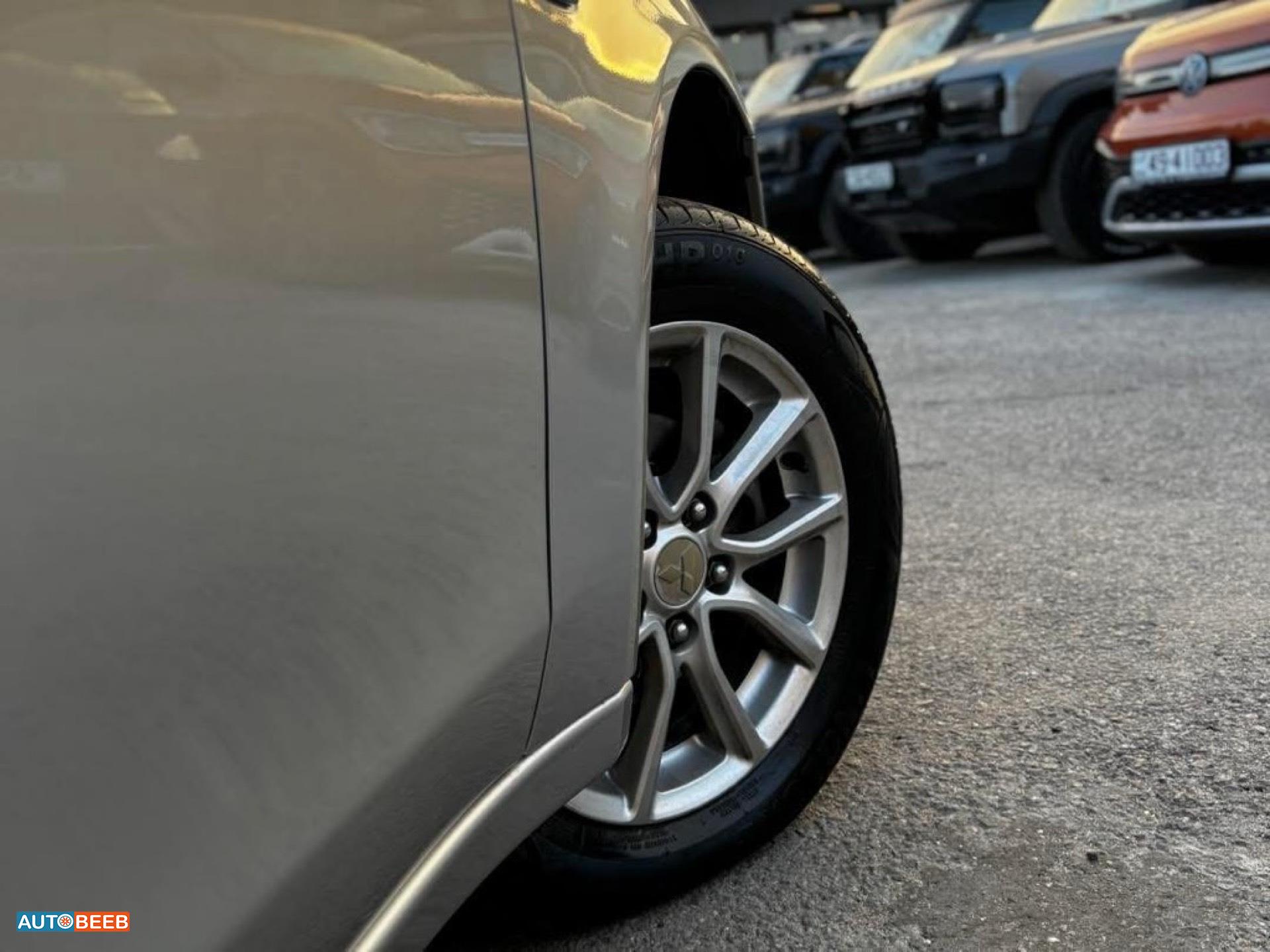 Mitsubishi Lancer 2015