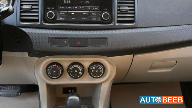 Mitsubishi Lancer 2015