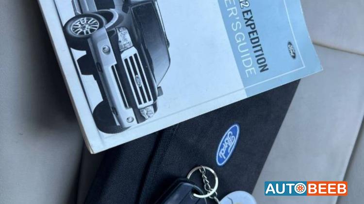 Ford Expedition 2012