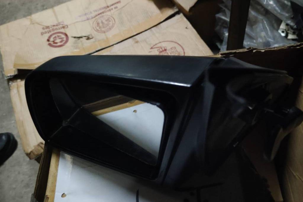 مرآة جانبية يمين شمال اوبل فيكترا 1989 1990 1991 1992 1993 1994 1995