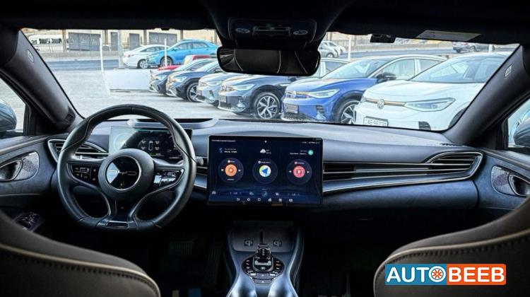 بي واي دي سيل 2023