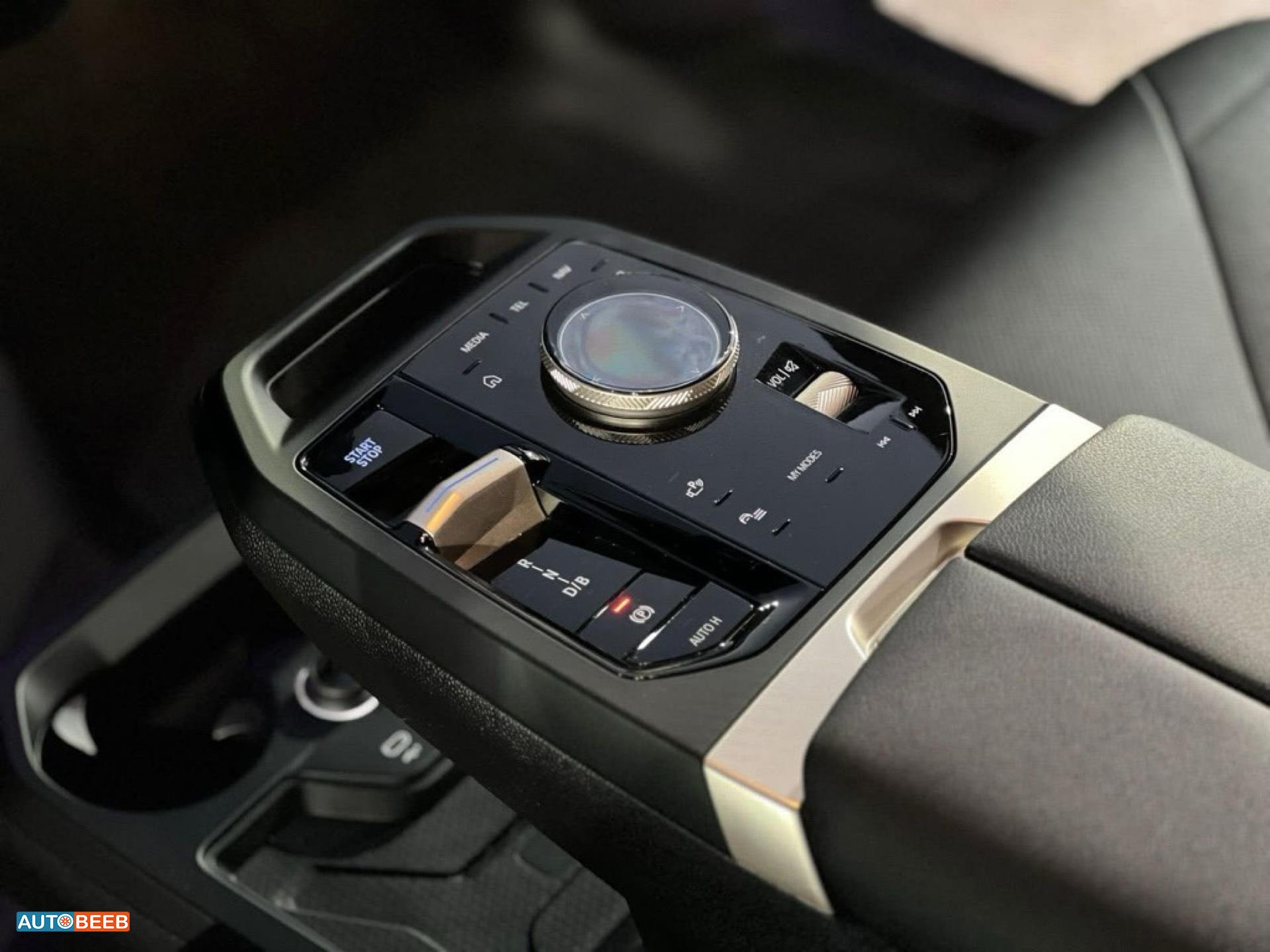 BMW iX xDrive40 2023