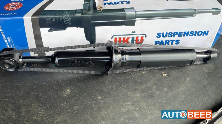  Shock Absorber Toyota Hilux
