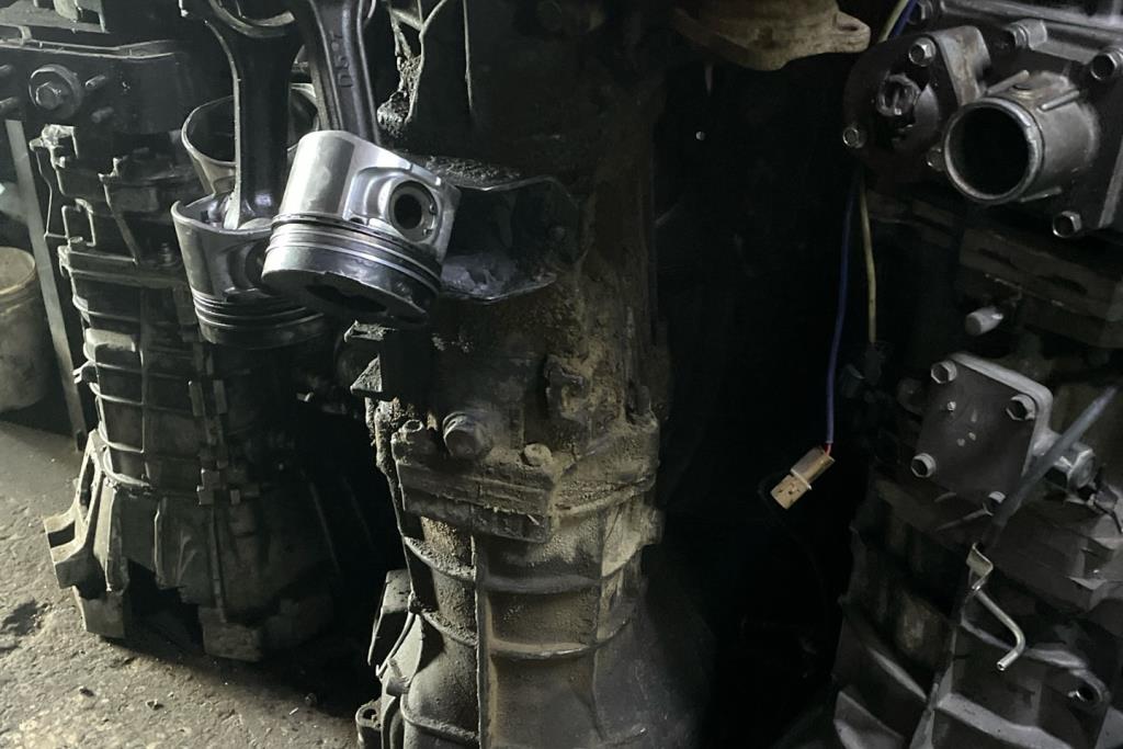  Gear Box Mitsubishi L200