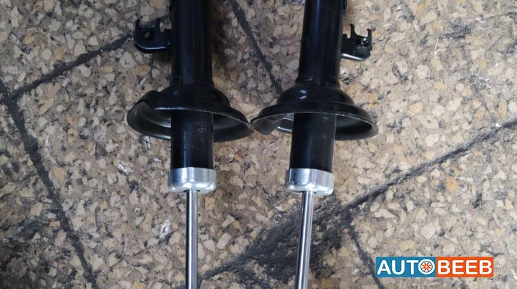  Shock Absorber Toyota Hilux
