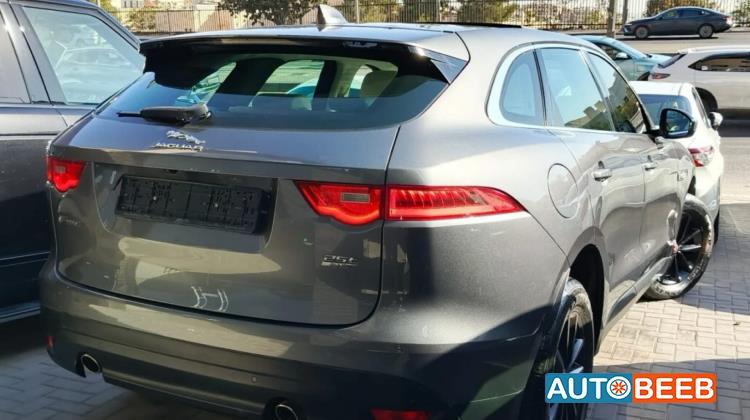 Jaguar F-Pace 2018