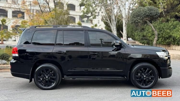 Toyota Land Cruiser 2018