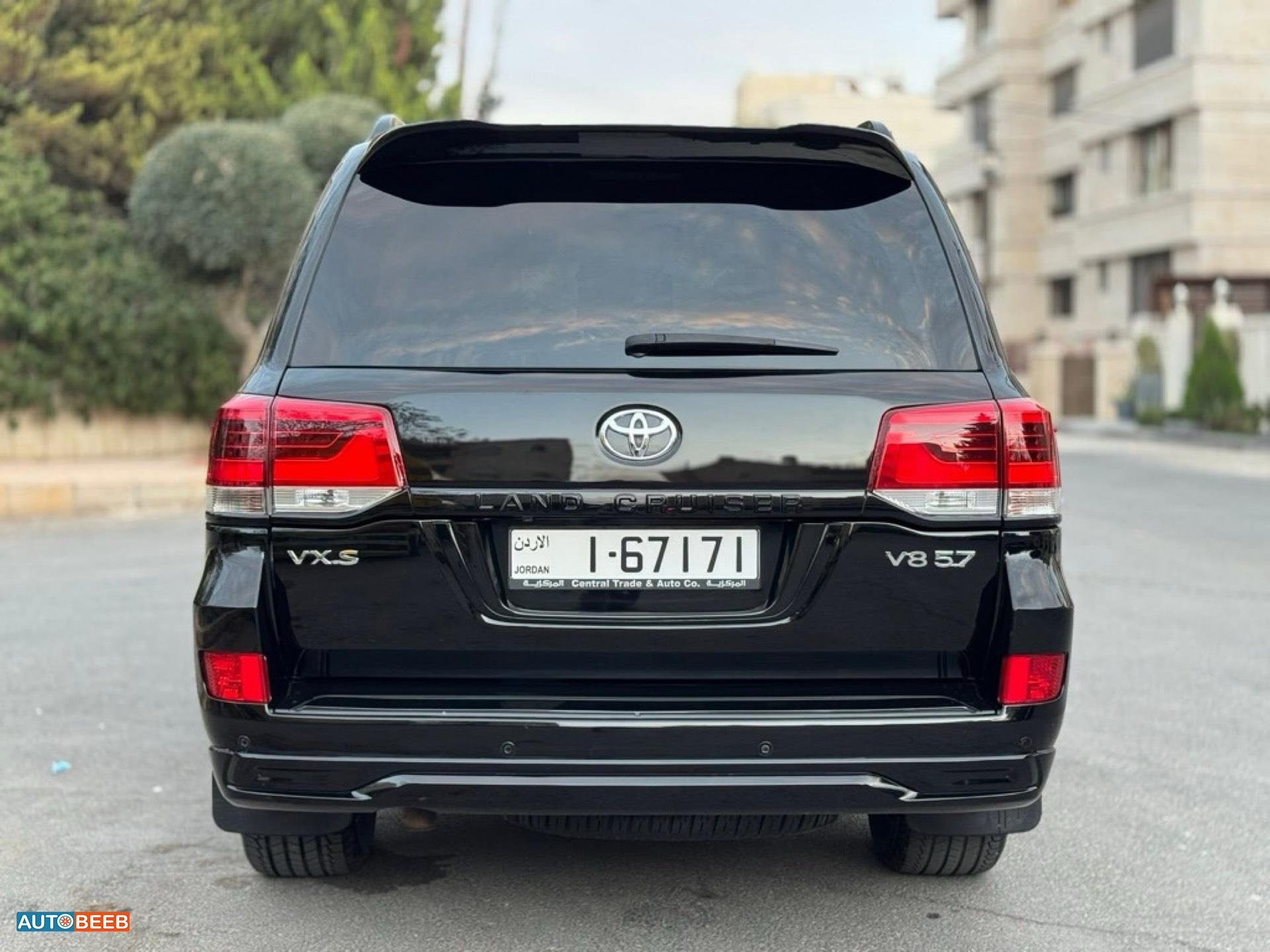Toyota Land Cruiser 2018