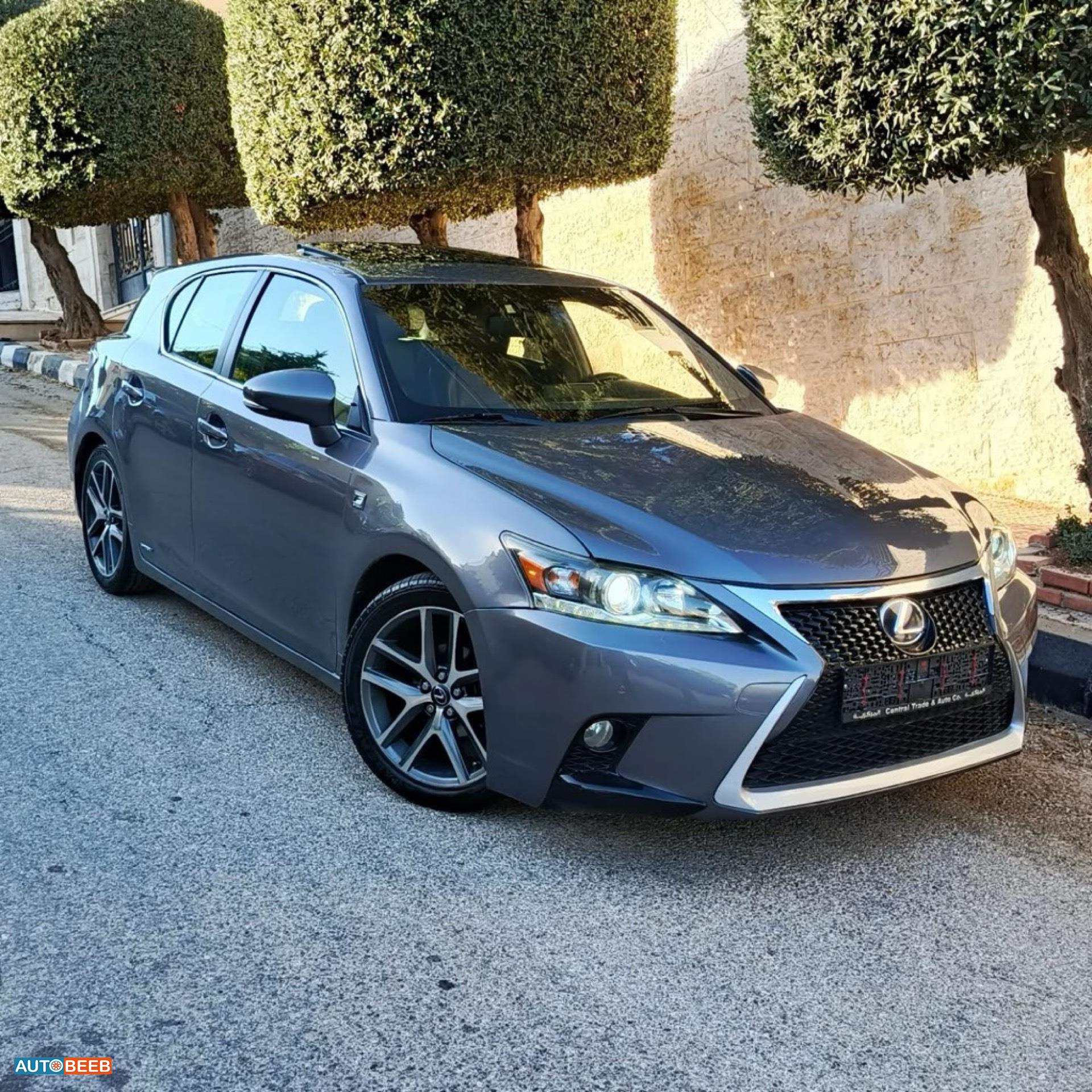 Lexus CT200 2014