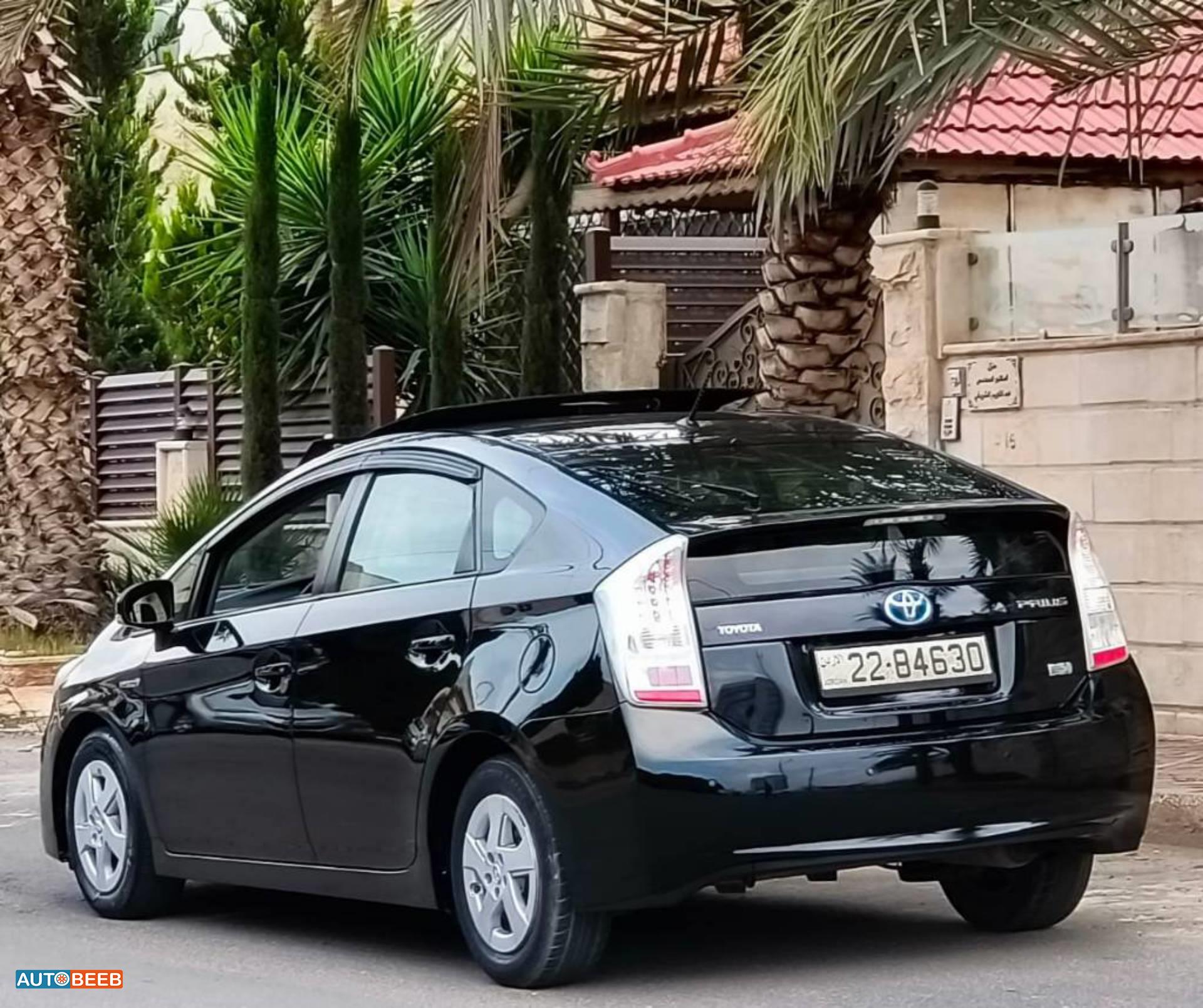 Toyota Prius 2011