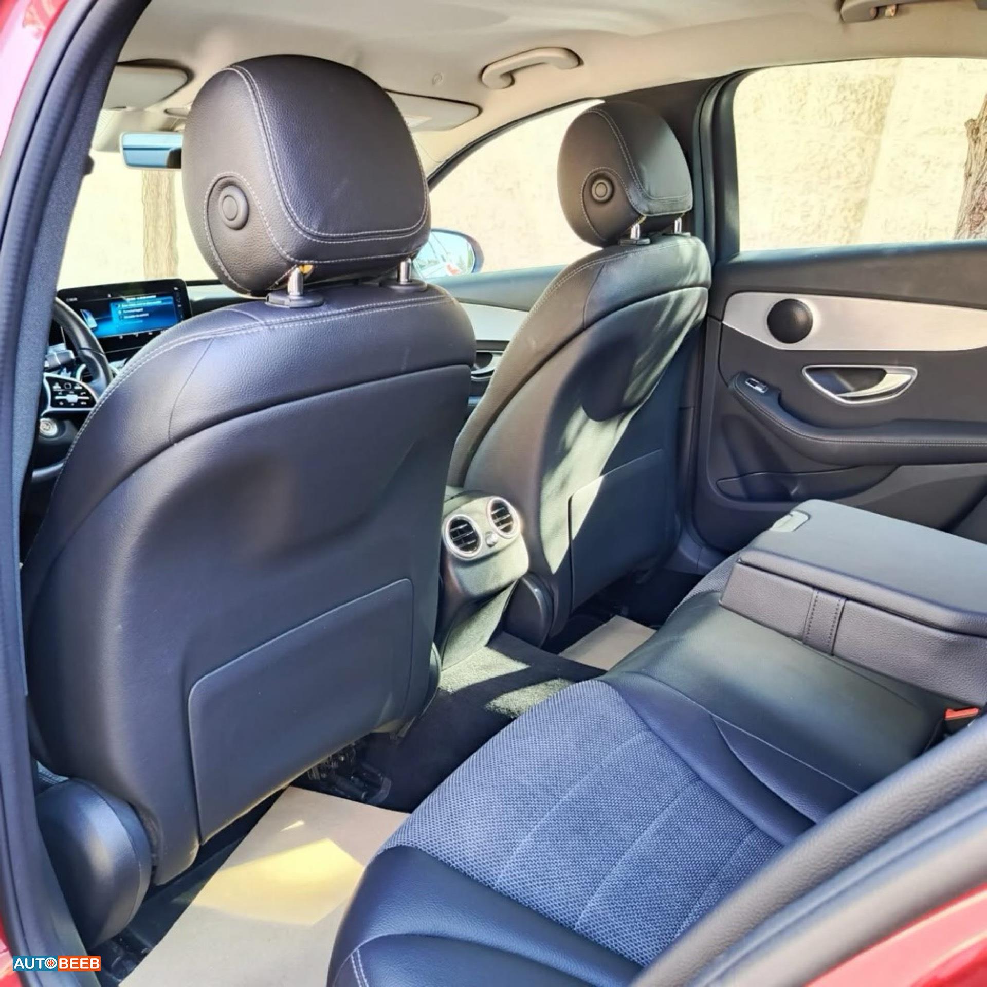 Mercedes Benz C200 2020