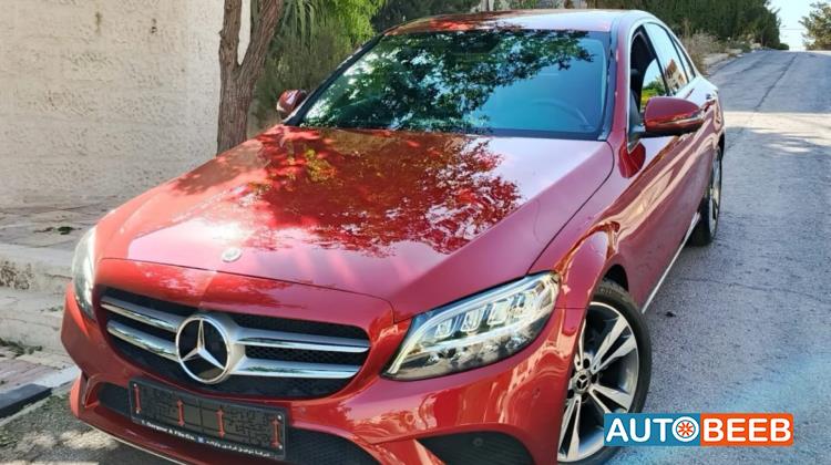 Mercedes Benz C200 2020