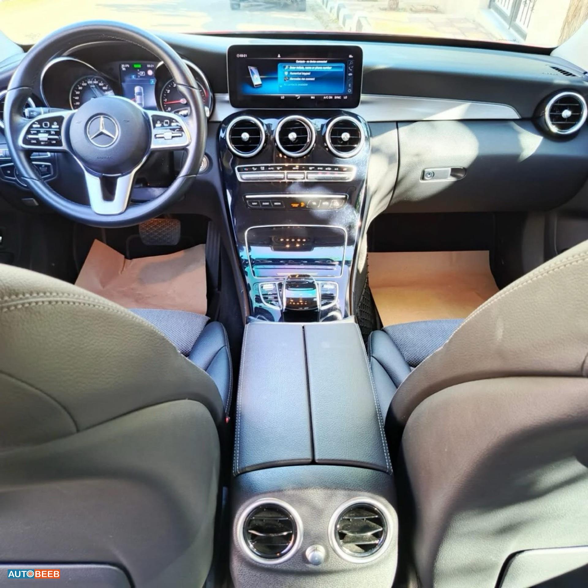 Mercedes Benz C200 2020