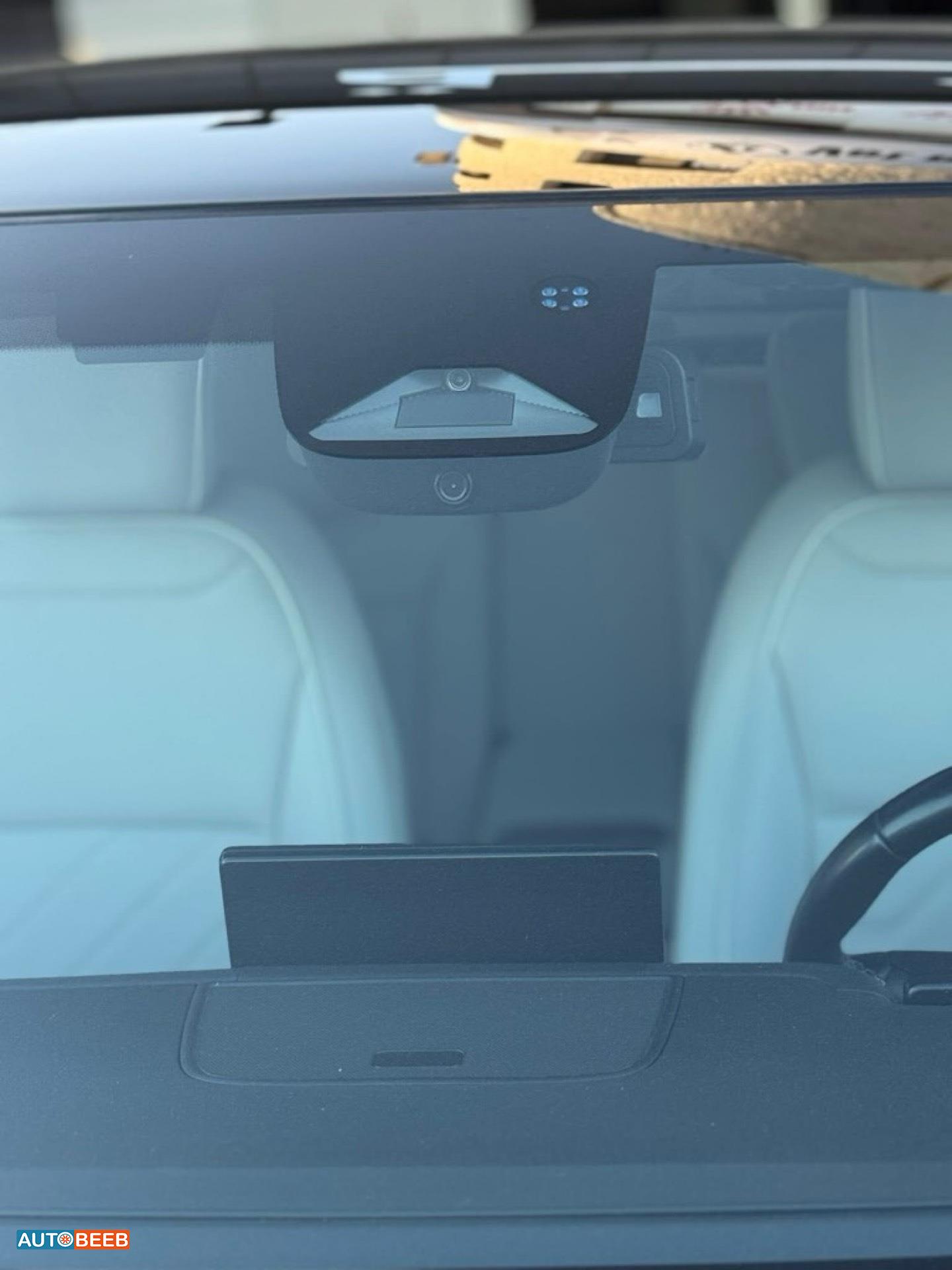 هوندا e:NS1 2023