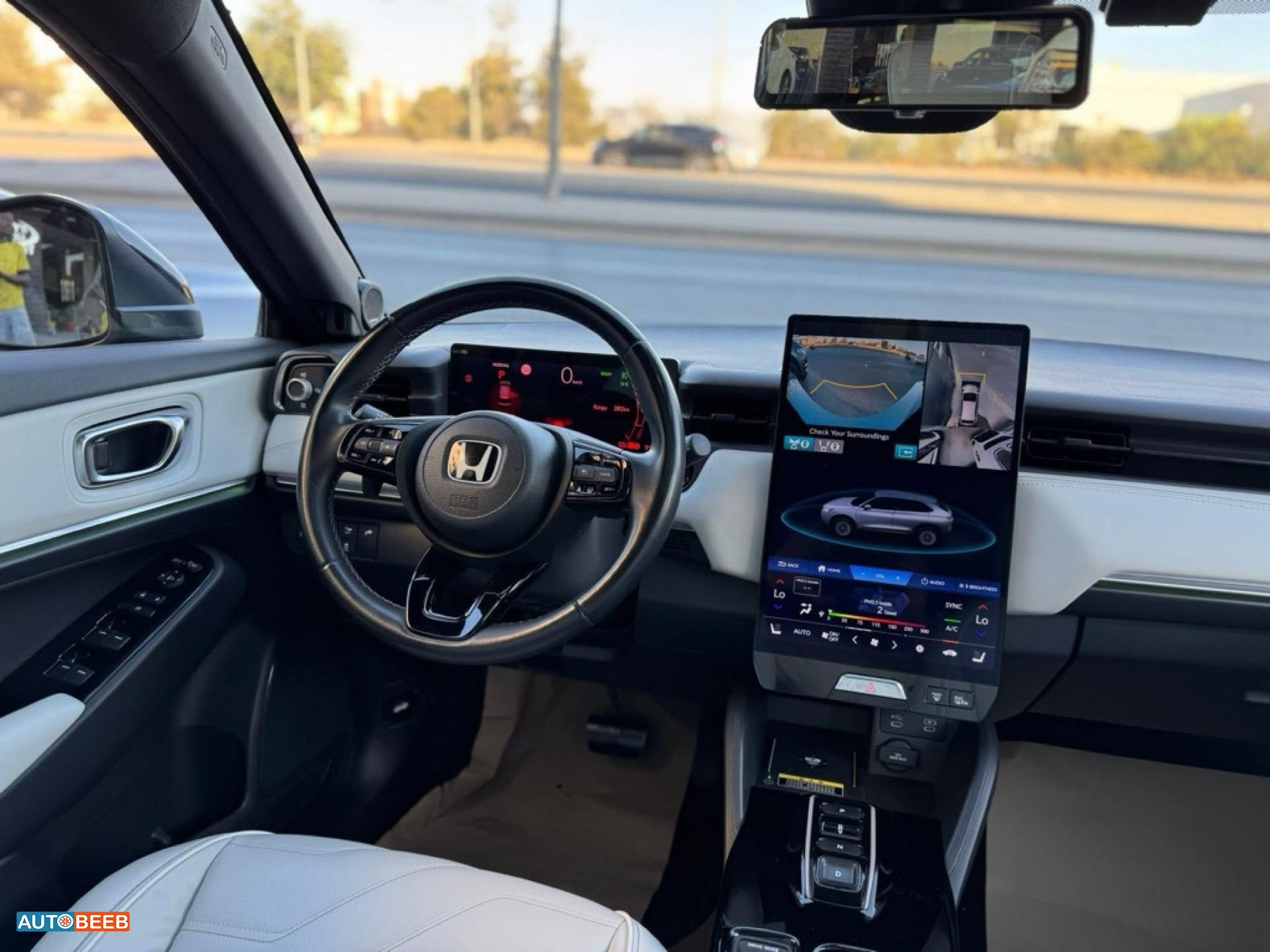 هوندا e:NS1 2023