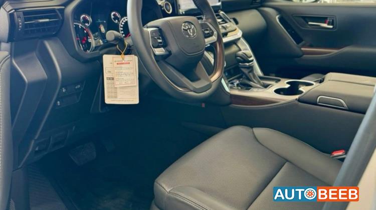 Toyota Land Cruiser 2024