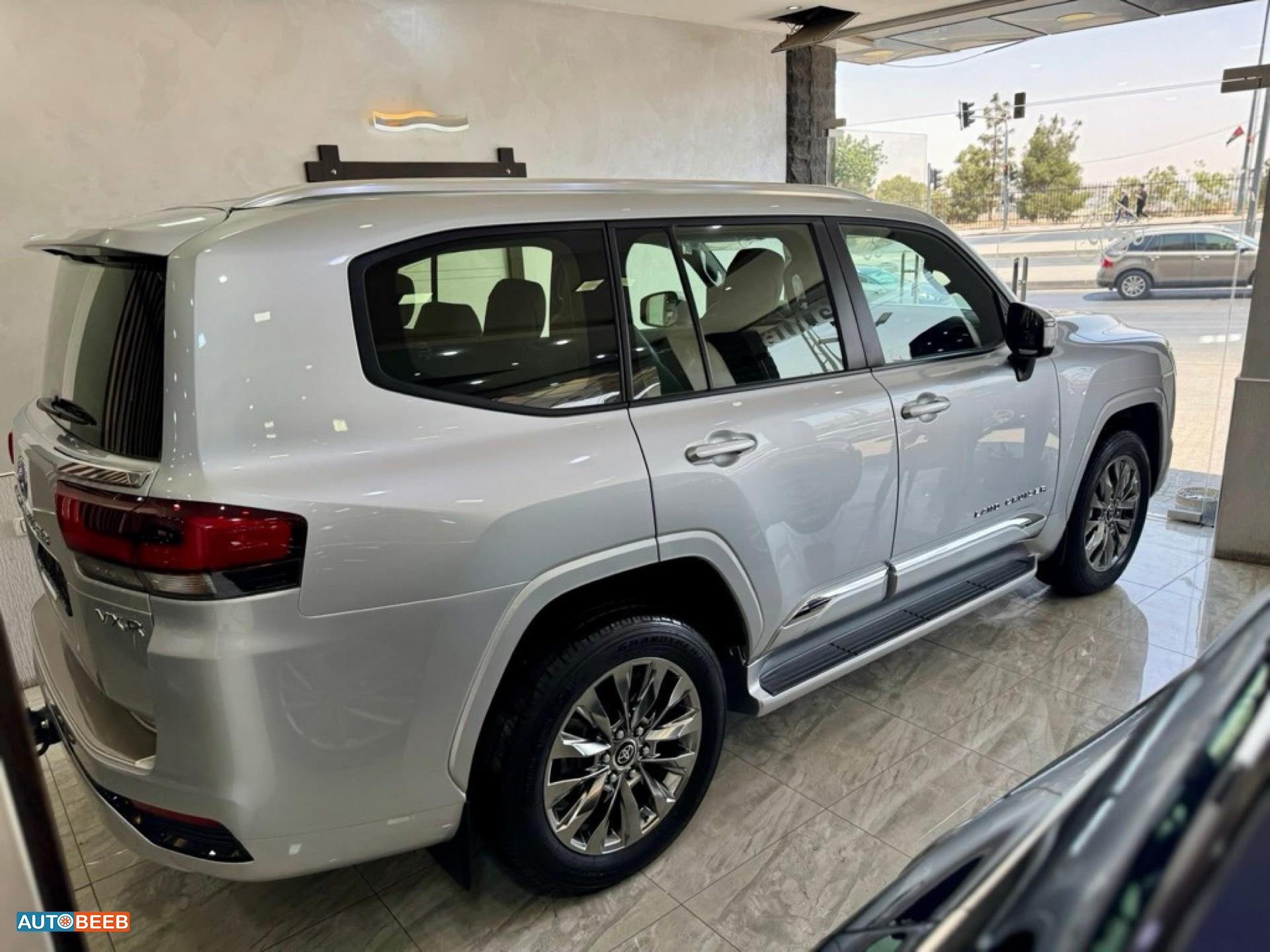 Toyota Land Cruiser 2024