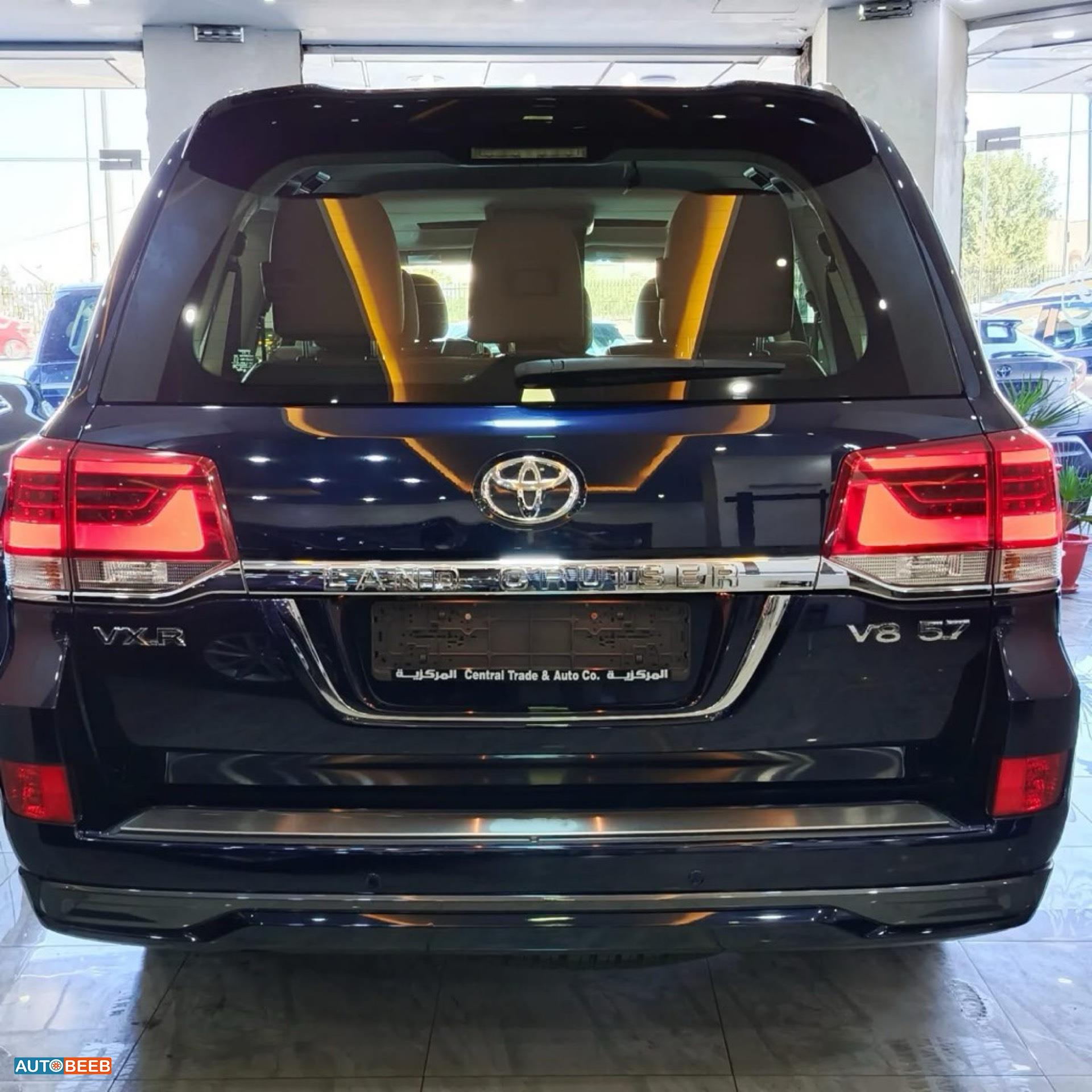 Toyota Land Cruiser 2018