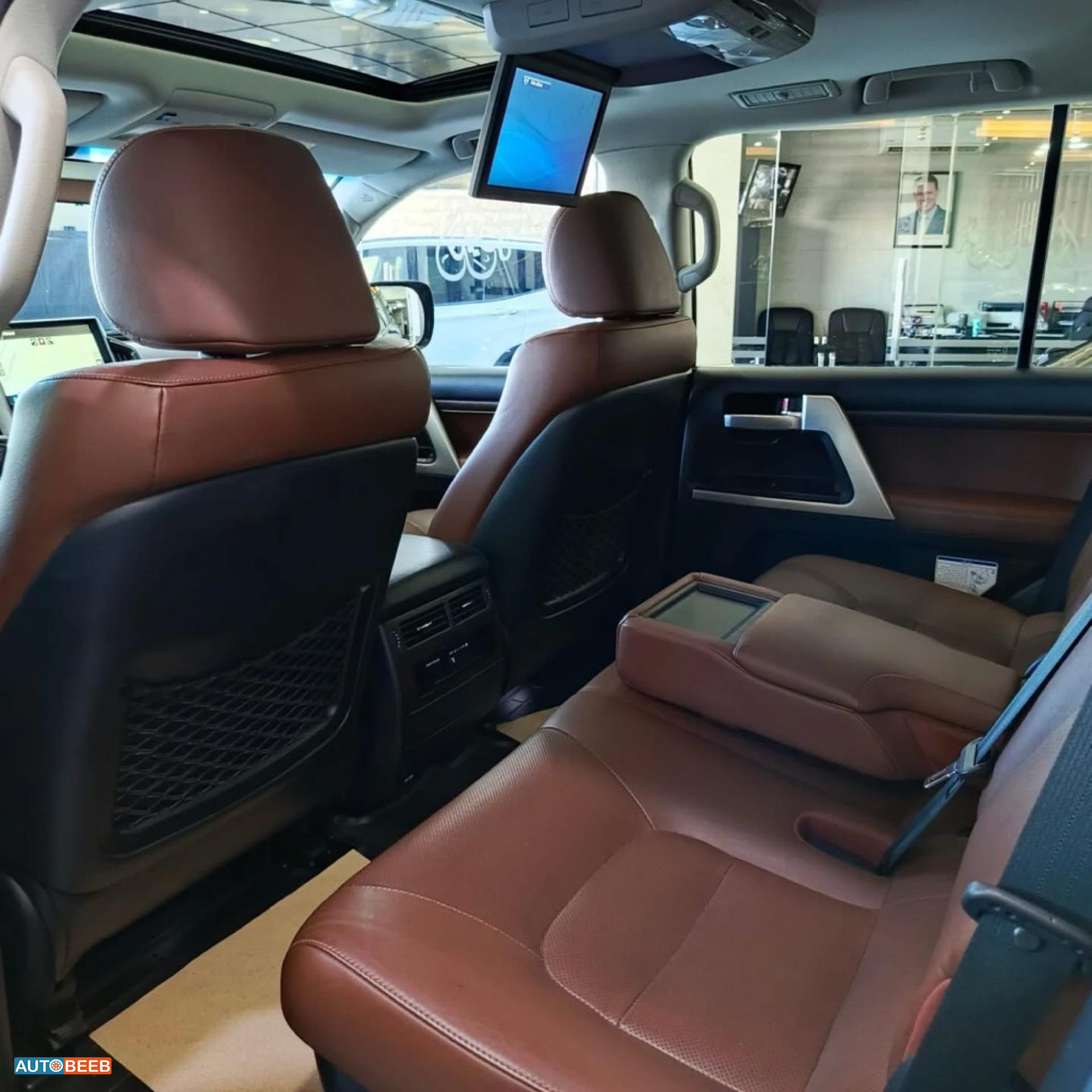 Toyota Land Cruiser 2018