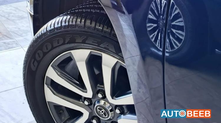 Toyota Land Cruiser 2018