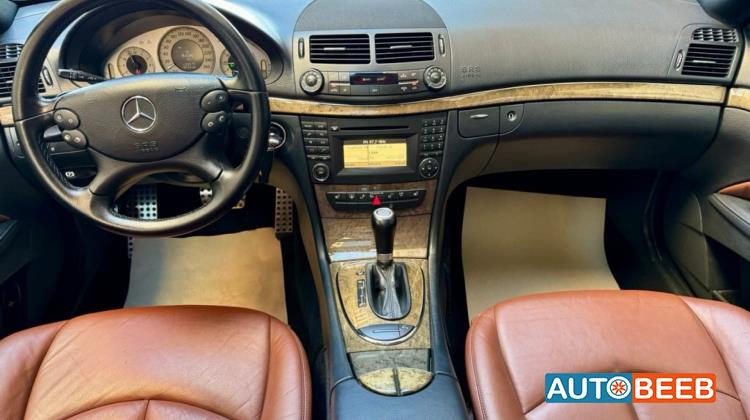 Mercedes Benz E200 2009
