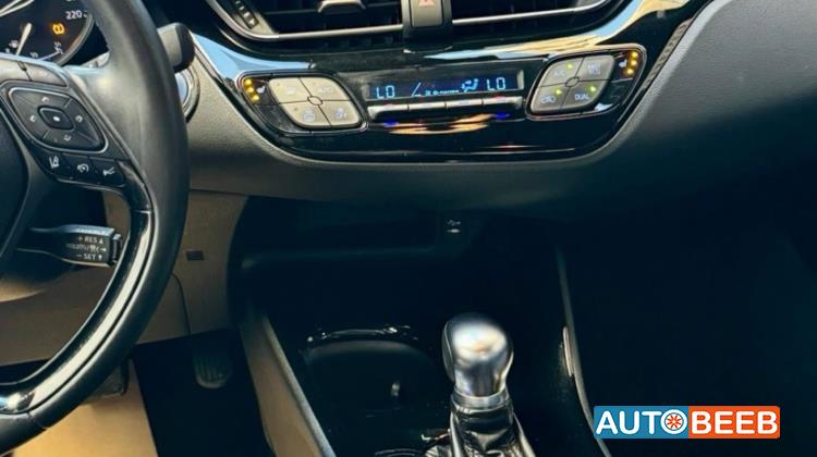 تويوتا CHR 2018