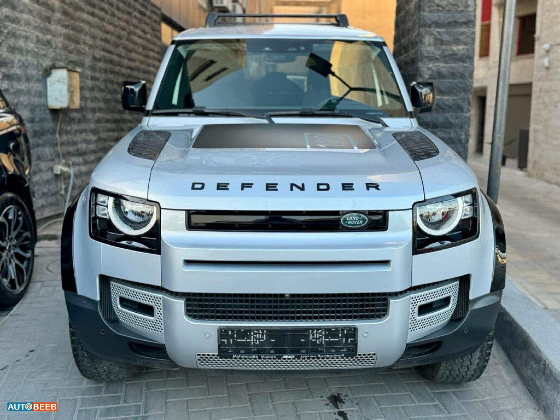 Land Rover Defender 2023