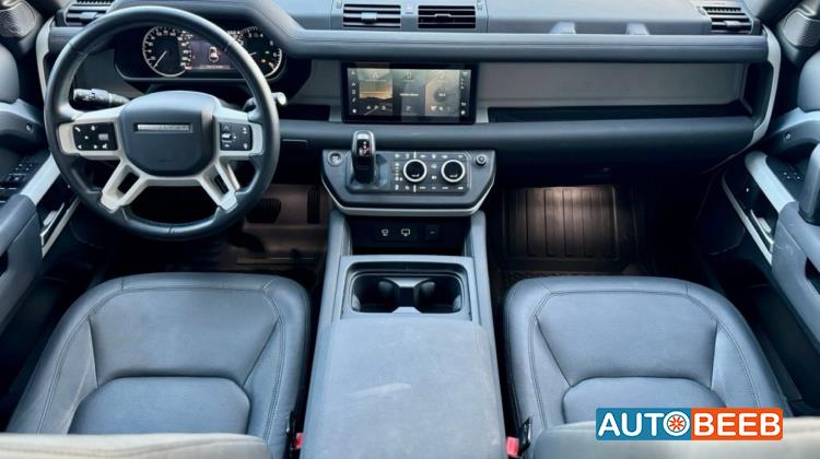Land Rover Defender 2023