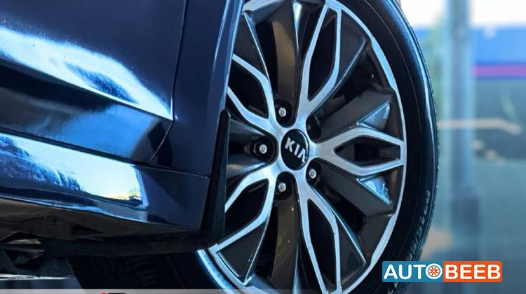 KIA K5 2021