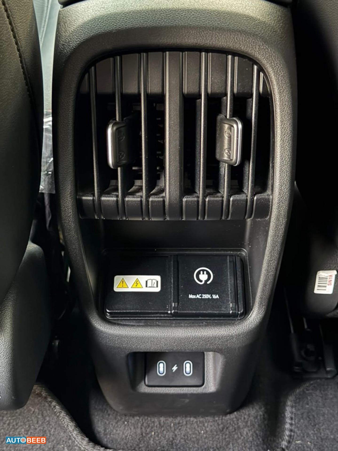 هيونداي كونا 2023