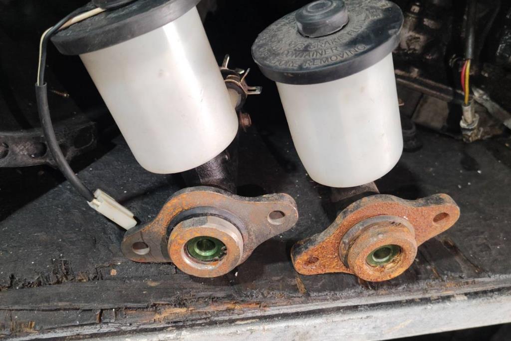  Mechanics  Toyota Hilux