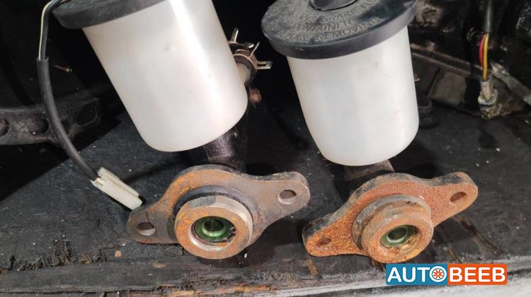  Mechanics  Toyota Hilux