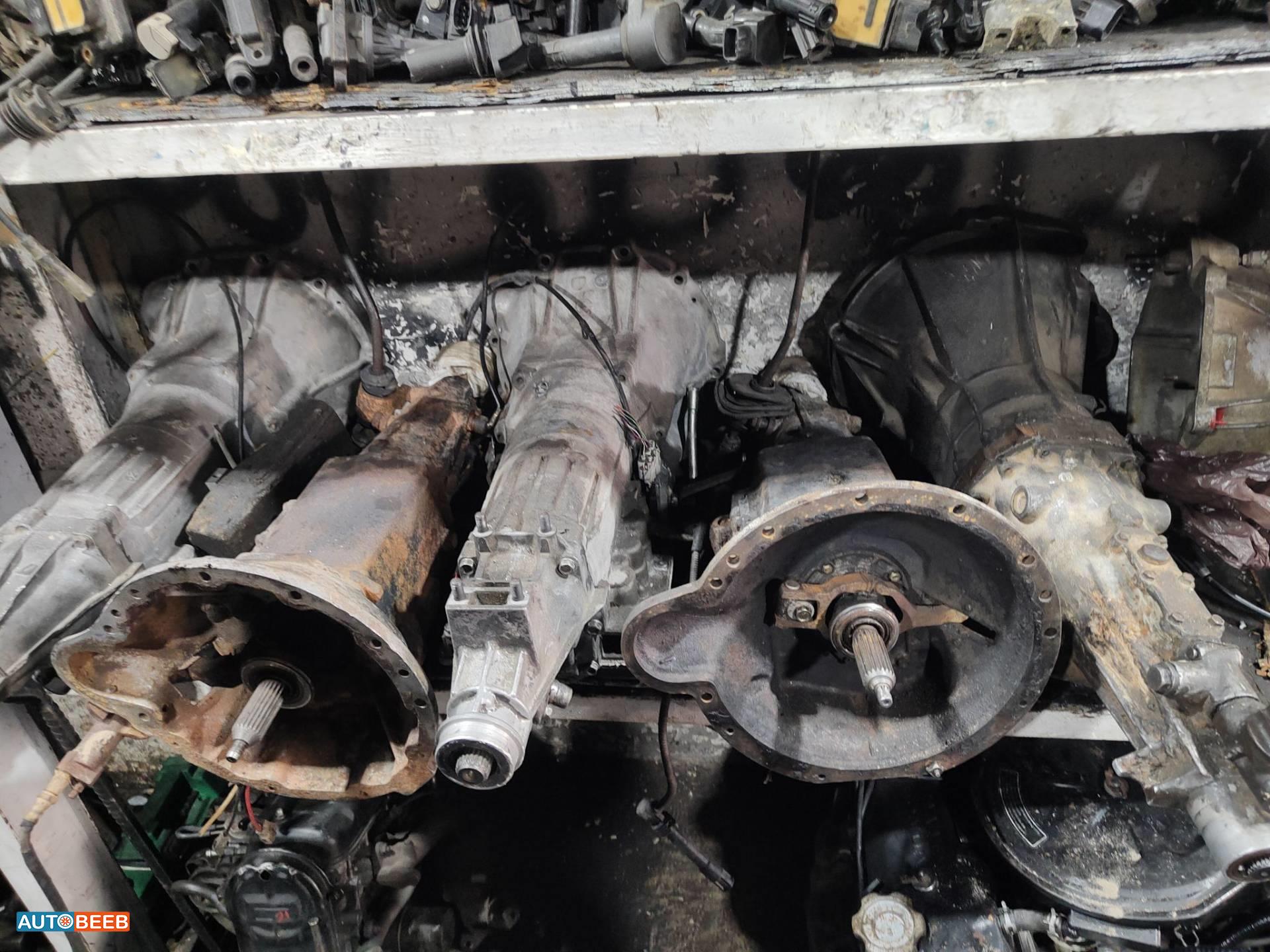  Gear Box Toyota Hilux